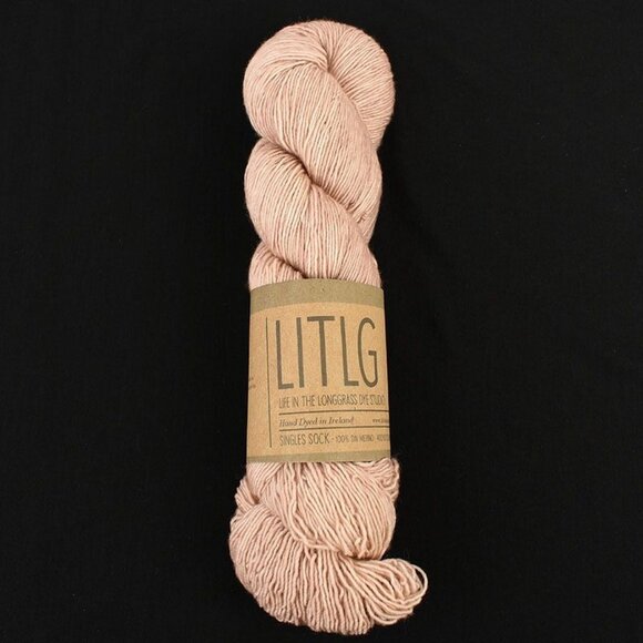 LITLG Singles Sock Yarn 100% Superwash Merino Wool Hand Dyed Nude - Picture 1 of 3